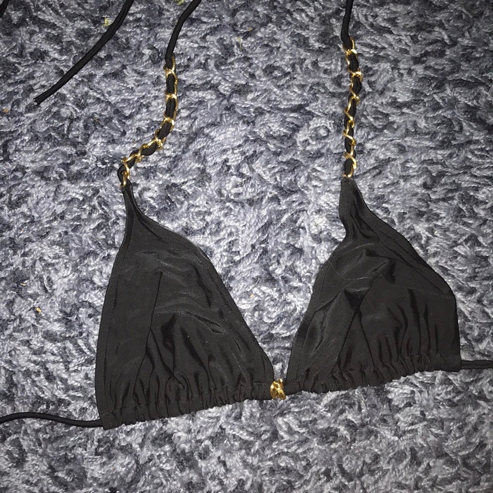 Medium string bikini triangle top